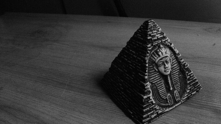 Digital Art Marketplaces: NFTs and Beyond