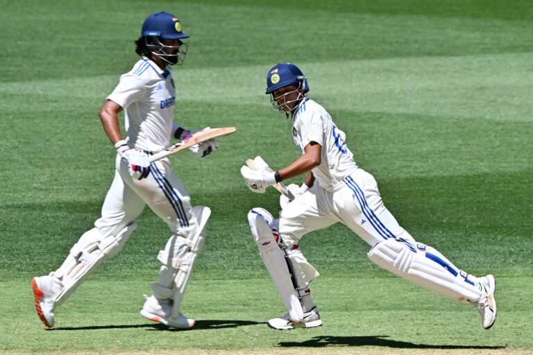 How to Make Smart IPL Bets with 11xplay’s Tools